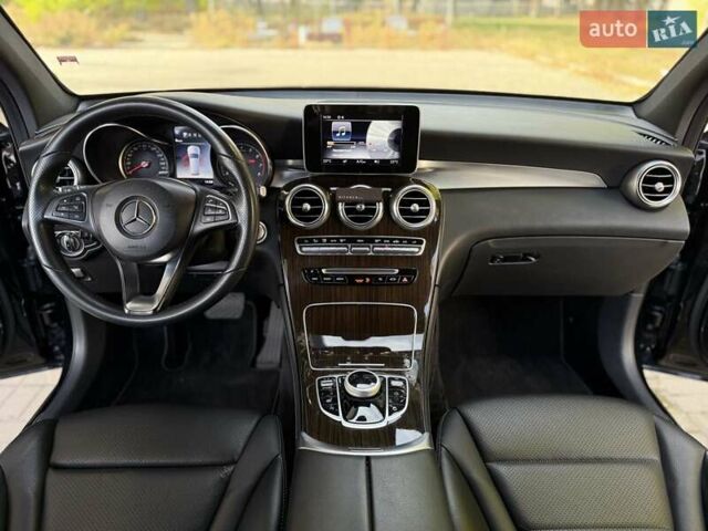 Черный Мерседес ГЛЦ-Класс, объемом двигателя 2 л и пробегом 110 тыс. км за 21700 $, фото 19 на Automoto.ua