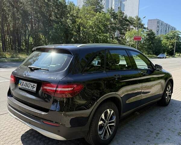 Мерседес ГЛЦ-Класс 2017 в Киеве на Automoto.ua Черный Мерседес ГЛЦ-Класс, объемом двигателя 2.14 л и пробегом 140 тыс. км за 32000 $, фото 5 на Automoto.ua