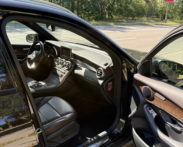 Мерседес ГЛЦ-Класс 2017 в Киеве на Automoto.ua Черный Мерседес ГЛЦ-Класс, объемом двигателя 2.14 л и пробегом 140 тыс. км за 32000 $, фото 7 на Automoto.ua