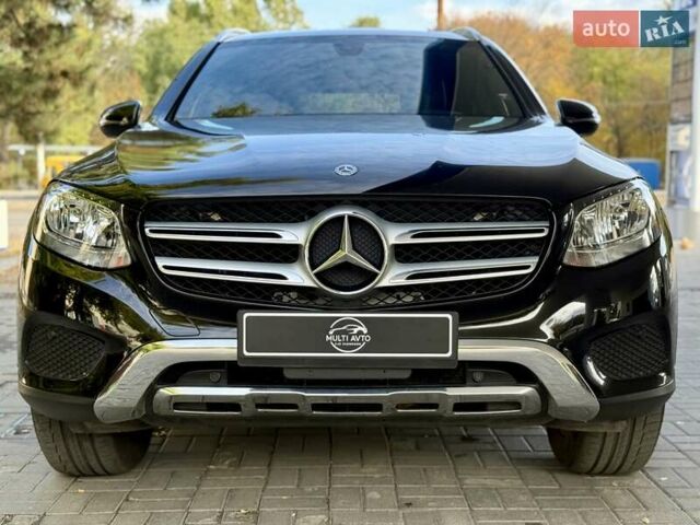 Черный Мерседес ГЛЦ-Класс, объемом двигателя 2 л и пробегом 110 тыс. км за 21700 $, фото 5 на Automoto.ua