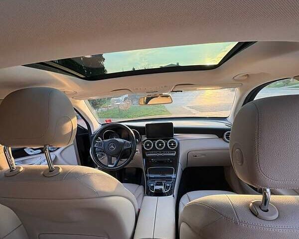 Черный Мерседес ГЛЦ-Класс, объемом двигателя 1.99 л и пробегом 73 тыс. км за 28500 $, фото 7 на Automoto.ua