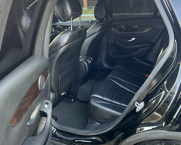 Черный Мерседес ГЛЦ-Класс, объемом двигателя 1.99 л и пробегом 160 тыс. км за 23390 $, фото 7 на Automoto.ua