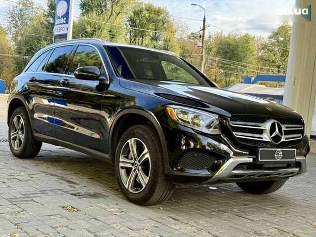 Черный Мерседес ГЛЦ-Класс, объемом двигателя 2 л и пробегом 110 тыс. км за 21900 $, фото 7 на Automoto.ua