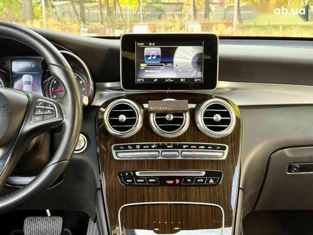 Черный Мерседес ГЛЦ-Класс, объемом двигателя 2 л и пробегом 110 тыс. км за 21900 $, фото 23 на Automoto.ua