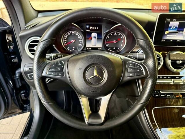 Черный Мерседес ГЛЦ-Класс, объемом двигателя 2 л и пробегом 110 тыс. км за 21700 $, фото 30 на Automoto.ua