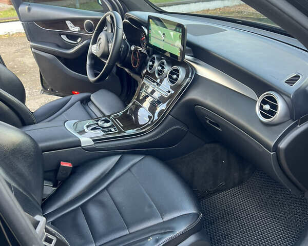 Черный Мерседес ГЛЦ-Класс, объемом двигателя 1.99 л и пробегом 160 тыс. км за 23390 $, фото 22 на Automoto.ua