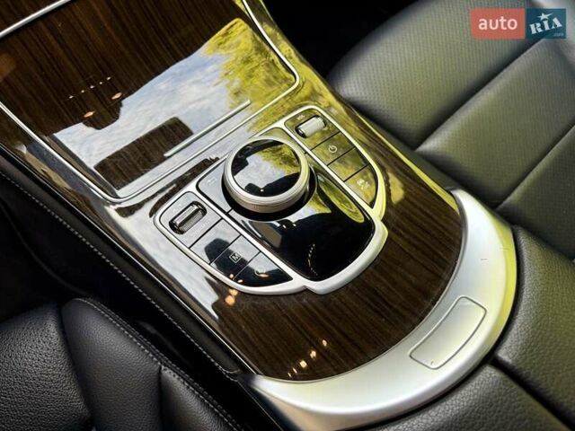 Черный Мерседес ГЛЦ-Класс, объемом двигателя 2 л и пробегом 110 тыс. км за 21700 $, фото 27 на Automoto.ua