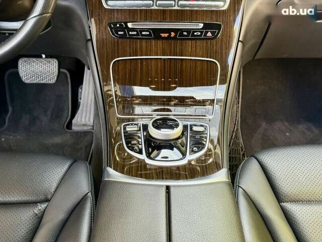 Черный Мерседес ГЛЦ-Класс, объемом двигателя 2 л и пробегом 110 тыс. км за 21900 $, фото 22 на Automoto.ua