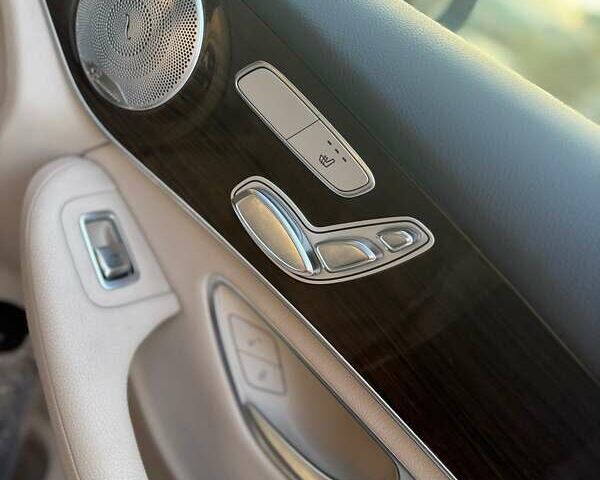 Черный Мерседес ГЛЦ-Класс, объемом двигателя 1.99 л и пробегом 73 тыс. км за 28500 $, фото 23 на Automoto.ua