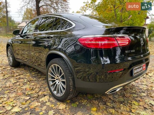 Мерседес ГЛЦ-Клас 2018 у Києві на Automoto.ua Чорний Мерседес ГЛЦ-Клас, об'ємом двигуна 2 л та пробігом 82 тис. км за 45990 $, фото 15 на Automoto.ua