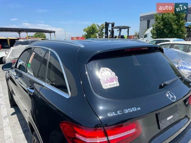 Чорний Мерседес ГЛЦ-Клас, об'ємом двигуна 1.99 л та пробігом 94 тис. км за 29999 $, фото 24 на Automoto.ua
