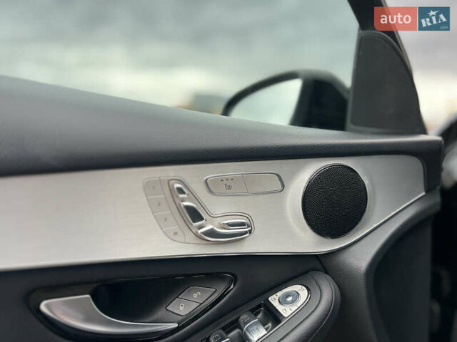 Мерседес ГЛЦ-Класс 2018 в Киеве на Automoto.ua Черный Мерседес ГЛЦ-Класс, объемом двигателя 2 л и пробегом 64 тыс. км за 29999 $, фото 16 на Automoto.ua