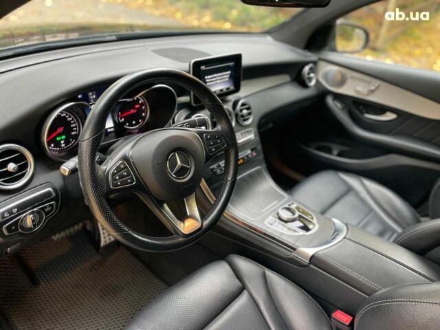 Мерседес ГЛЦ-Класс 2018 в Киеве на Automoto.ua Черный Мерседес ГЛЦ-Класс, объемом двигателя 2 л и пробегом 82 тыс. км за 45990 $, фото 43 на Automoto.ua