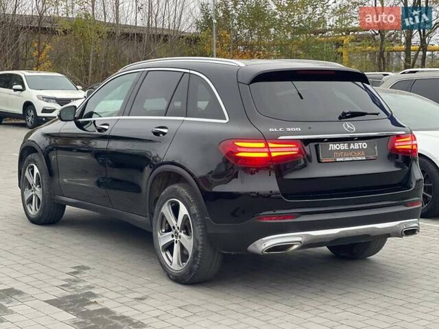 Черный Мерседес ГЛЦ-Класс, объемом двигателя 1.99 л и пробегом 60 тыс. км за 26500 $, фото 4 на Automoto.ua
