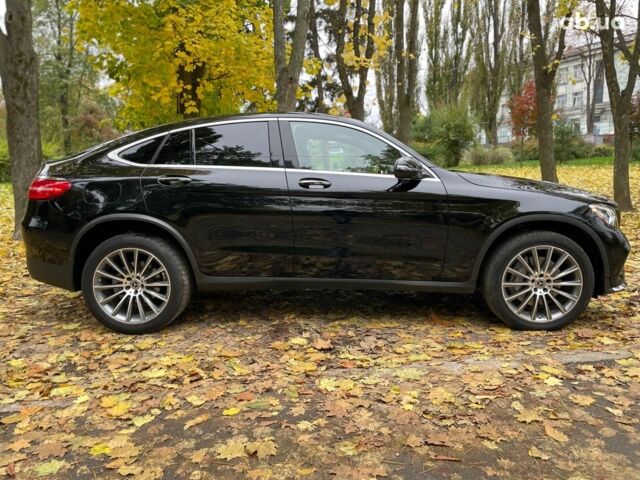 Мерседес ГЛЦ-Класс 2018 в Киеве на Automoto.ua Черный Мерседес ГЛЦ-Класс, объемом двигателя 2 л и пробегом 82 тыс. км за 45990 $, фото 9 на Automoto.ua
