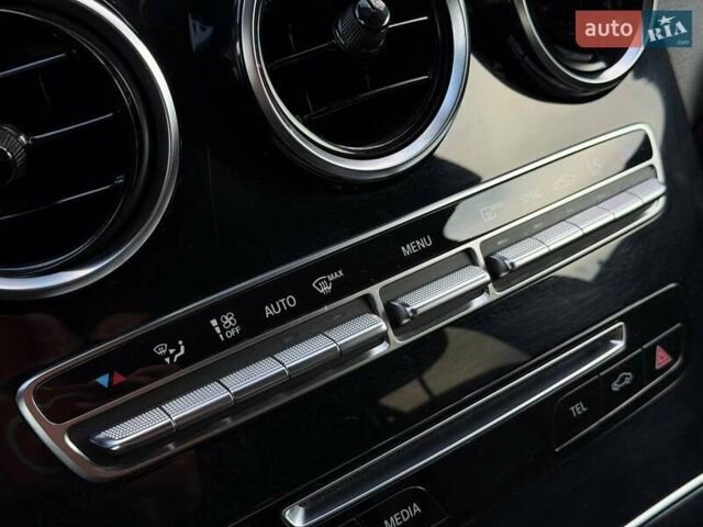 Чорний Мерседес ГЛЦ-Клас, об'ємом двигуна 2.14 л та пробігом 70 тис. км за 38000 $, фото 59 на Automoto.ua