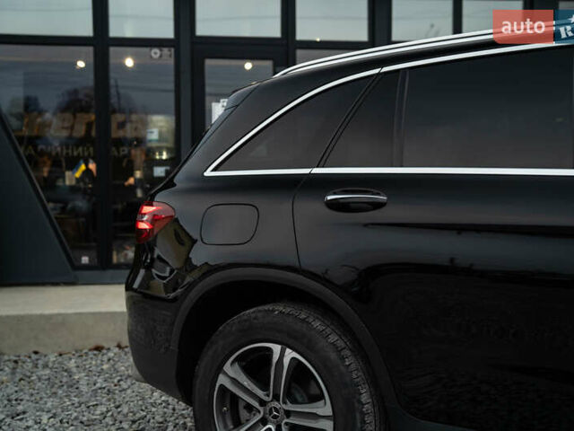 Чорний Мерседес ГЛЦ-Клас, об'ємом двигуна 1.99 л та пробігом 91 тис. км за 30400 $, фото 7 на Automoto.ua