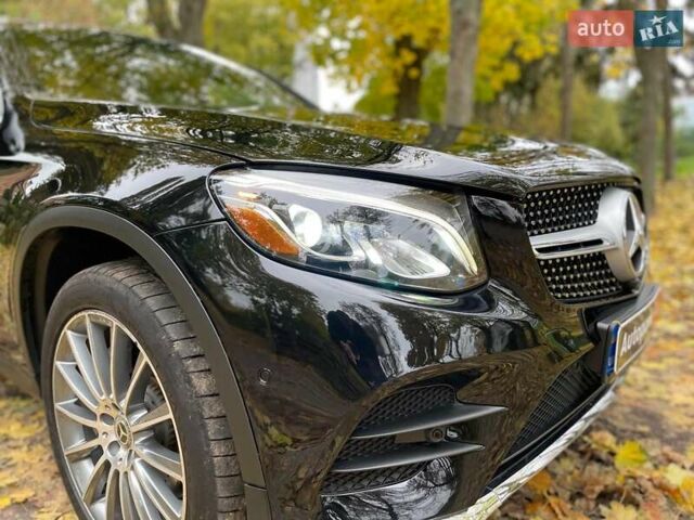 Мерседес ГЛЦ-Клас 2018 у Києві на Automoto.ua Чорний Мерседес ГЛЦ-Клас, об'ємом двигуна 2 л та пробігом 82 тис. км за 45990 $, фото 5 на Automoto.ua
