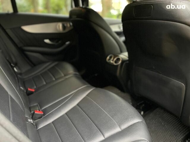 Мерседес ГЛЦ-Класс 2018 в Киеве на Automoto.ua Черный Мерседес ГЛЦ-Класс, объемом двигателя 2 л и пробегом 82 тыс. км за 45990 $, фото 47 на Automoto.ua