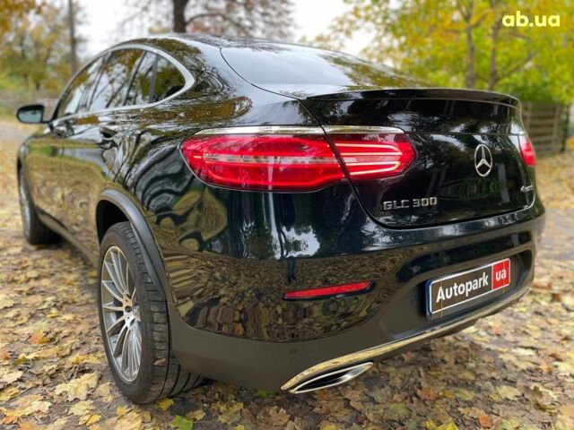 Мерседес ГЛЦ-Класс 2018 в Киеве на Automoto.ua Черный Мерседес ГЛЦ-Класс, объемом двигателя 2 л и пробегом 82 тыс. км за 45990 $, фото 14 на Automoto.ua