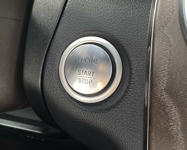 Черный Мерседес ГЛЦ-Класс, объемом двигателя 2.14 л и пробегом 249 тыс. км за 30000 $, фото 41 на Automoto.ua