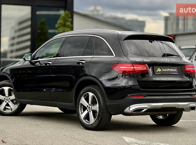 Мерседес ГЛЦ-Класс 2018 в Киеве на Automoto.ua Черный Мерседес ГЛЦ-Класс, объемом двигателя 2 л и пробегом 64 тыс. км за 29999 $, фото 3 на Automoto.ua