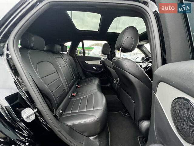 Мерседес ГЛЦ-Класс 2018 в Киеве на Automoto.ua Черный Мерседес ГЛЦ-Класс, объемом двигателя 2 л и пробегом 64 тыс. км за 29999 $, фото 27 на Automoto.ua