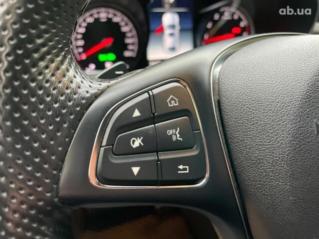 Мерседес ГЛЦ-Класс 2018 в Киеве на Automoto.ua Черный Мерседес ГЛЦ-Класс, объемом двигателя 2 л и пробегом 82 тыс. км за 45990 $, фото 34 на Automoto.ua