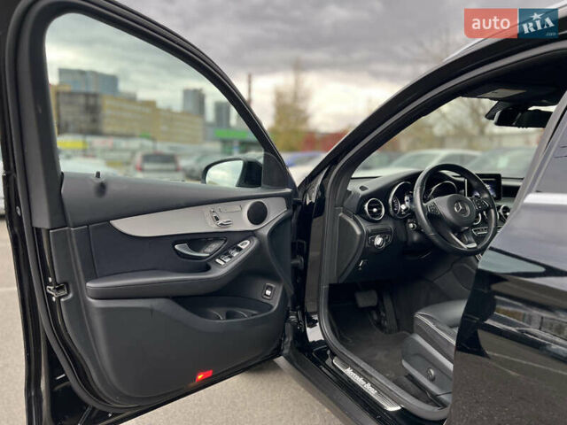 Мерседес ГЛЦ-Класс 2018 в Киеве на Automoto.ua Черный Мерседес ГЛЦ-Класс, объемом двигателя 2 л и пробегом 64 тыс. км за 29999 $, фото 15 на Automoto.ua