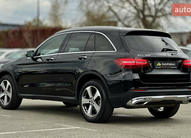 Мерседес ГЛЦ-Класс 2018 в Киеве на Automoto.ua Черный Мерседес ГЛЦ-Класс, объемом двигателя 2 л и пробегом 64 тыс. км за 29999 $, фото 7 на Automoto.ua