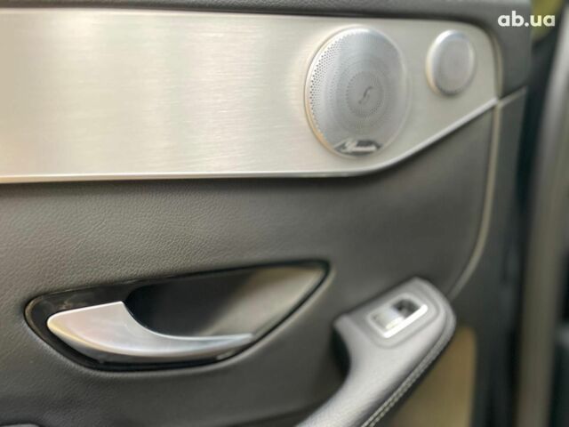 Мерседес ГЛЦ-Класс 2018 в Киеве на Automoto.ua Черный Мерседес ГЛЦ-Класс, объемом двигателя 2 л и пробегом 82 тыс. км за 45990 $, фото 22 на Automoto.ua