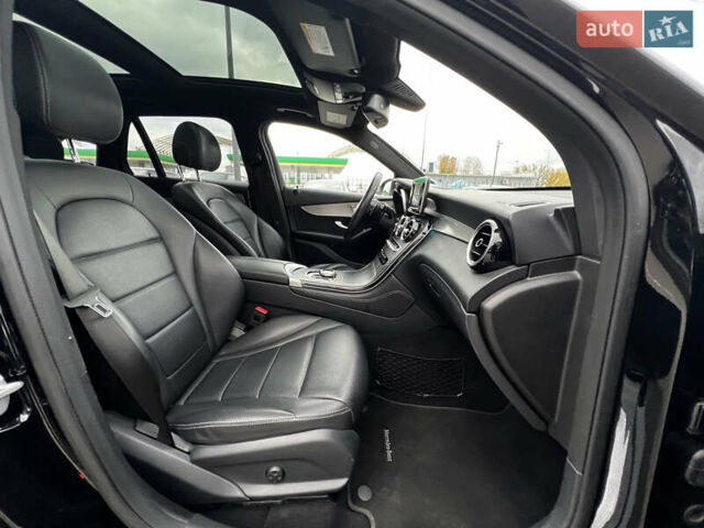 Мерседес ГЛЦ-Класс 2018 в Киеве на Automoto.ua Черный Мерседес ГЛЦ-Класс, объемом двигателя 2 л и пробегом 64 тыс. км за 29999 $, фото 30 на Automoto.ua