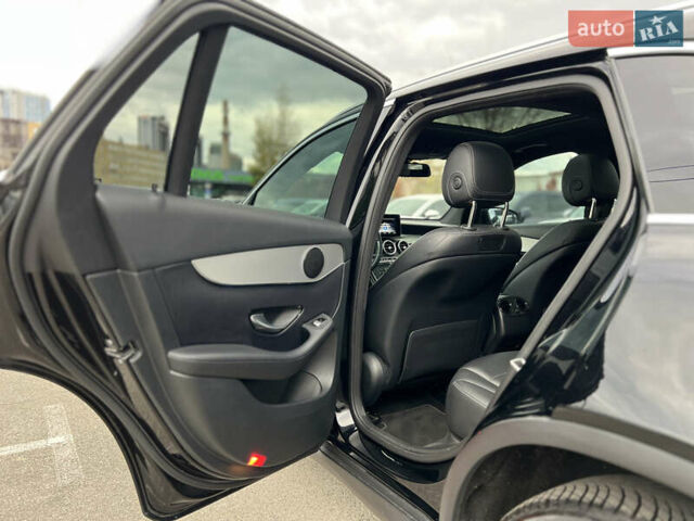 Мерседес ГЛЦ-Класс 2018 в Киеве на Automoto.ua Черный Мерседес ГЛЦ-Класс, объемом двигателя 2 л и пробегом 64 тыс. км за 29999 $, фото 20 на Automoto.ua