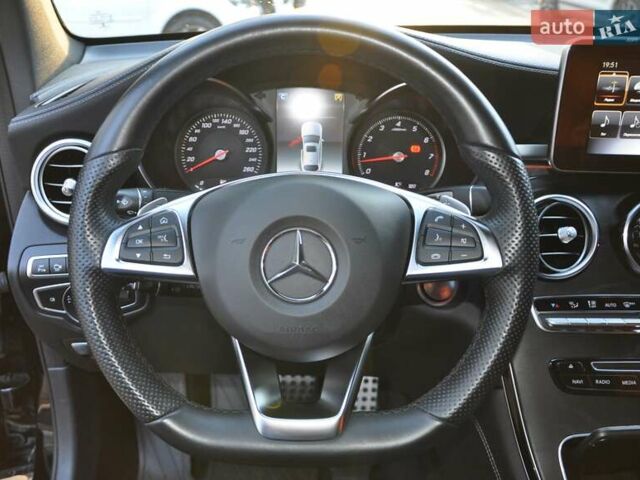 Черный Мерседес ГЛЦ-Класс, объемом двигателя 1.99 л и пробегом 68 тыс. км за 37000 $, фото 29 на Automoto.ua