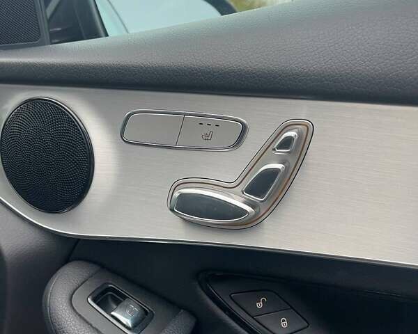 Черный Мерседес ГЛЦ-Класс, объемом двигателя 1.99 л и пробегом 60 тыс. км за 26500 $, фото 32 на Automoto.ua