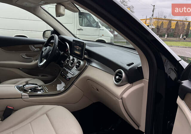 Черный Мерседес ГЛЦ-Класс, объемом двигателя 2 л и пробегом 179 тыс. км за 20800 $, фото 34 на Automoto.ua