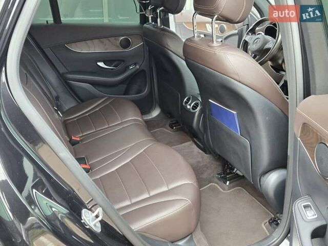 Черный Мерседес ГЛЦ-Класс, объемом двигателя 2.2 л и пробегом 89 тыс. км за 38500 $, фото 12 на Automoto.ua