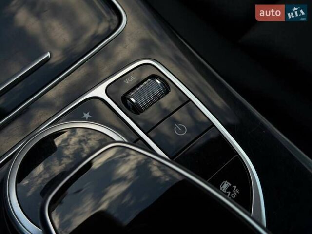 Чорний Мерседес ГЛЦ-Клас, об'ємом двигуна 2.14 л та пробігом 70 тис. км за 38000 $, фото 67 на Automoto.ua