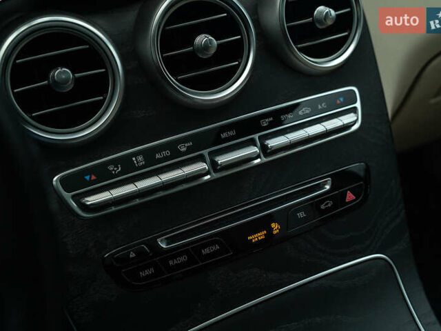 Чорний Мерседес ГЛЦ-Клас, об'ємом двигуна 1.99 л та пробігом 91 тис. км за 30400 $, фото 28 на Automoto.ua