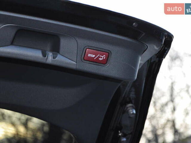 Черный Мерседес ГЛЦ-Класс, объемом двигателя 1.99 л и пробегом 68 тыс. км за 37000 $, фото 7 на Automoto.ua