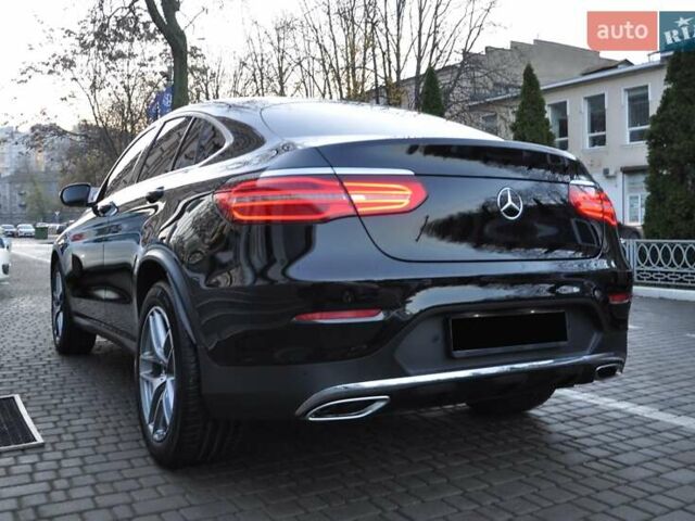 Черный Мерседес ГЛЦ-Класс, объемом двигателя 1.99 л и пробегом 68 тыс. км за 37000 $, фото 3 на Automoto.ua