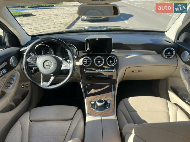 Чорний Мерседес ГЛЦ-Клас, об'ємом двигуна 2 л та пробігом 79 тис. км за 29500 $, фото 12 на Automoto.ua