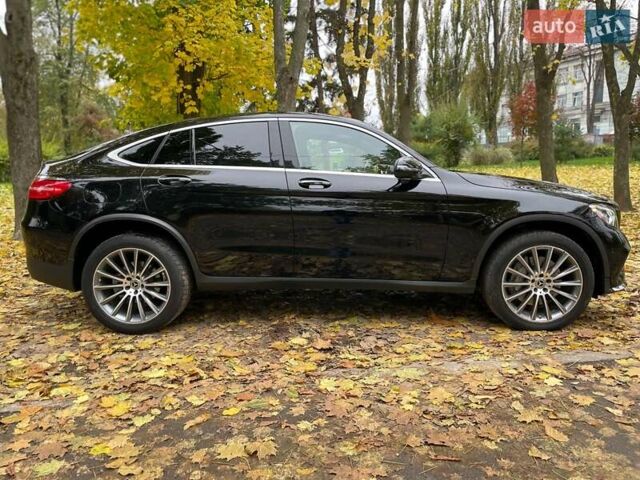 Мерседес ГЛЦ-Клас 2018 у Києві на Automoto.ua Чорний Мерседес ГЛЦ-Клас, об'ємом двигуна 2 л та пробігом 82 тис. км за 45990 $, фото 9 на Automoto.ua