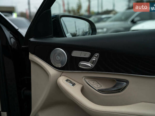 Чорний Мерседес ГЛЦ-Клас, об'ємом двигуна 1.99 л та пробігом 91 тис. км за 30400 $, фото 37 на Automoto.ua