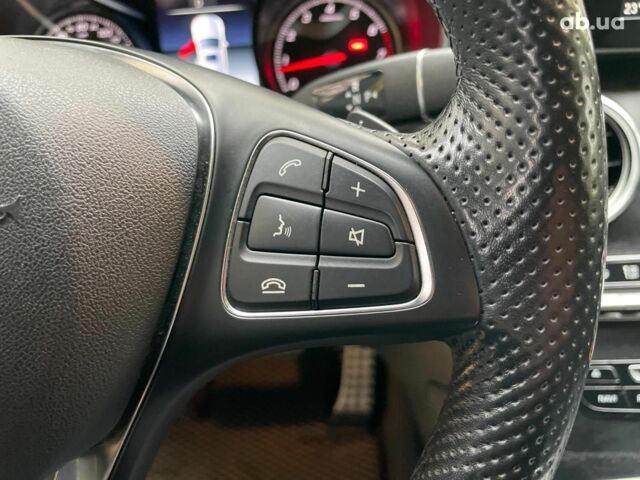 Мерседес ГЛЦ-Класс 2018 в Киеве на Automoto.ua Черный Мерседес ГЛЦ-Класс, объемом двигателя 2 л и пробегом 82 тыс. км за 45990 $, фото 35 на Automoto.ua