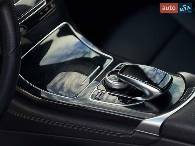 Чорний Мерседес ГЛЦ-Клас, об'ємом двигуна 2.14 л та пробігом 70 тис. км за 38000 $, фото 43 на Automoto.ua