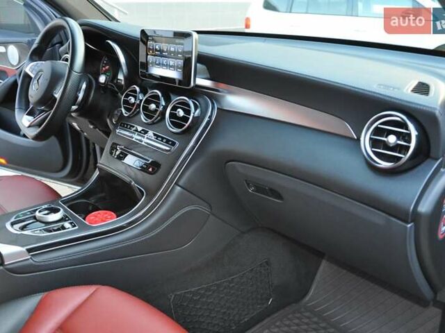 Черный Мерседес ГЛЦ-Класс, объемом двигателя 1.99 л и пробегом 68 тыс. км за 37000 $, фото 20 на Automoto.ua