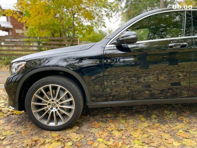 Мерседес ГЛЦ-Класс 2018 в Киеве на Automoto.ua Черный Мерседес ГЛЦ-Класс, объемом двигателя 2 л и пробегом 82 тыс. км за 45990 $, фото 18 на Automoto.ua