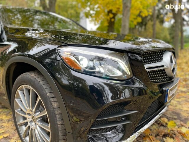 Мерседес ГЛЦ-Класс 2018 в Киеве на Automoto.ua Черный Мерседес ГЛЦ-Класс, объемом двигателя 2 л и пробегом 82 тыс. км за 45990 $, фото 5 на Automoto.ua