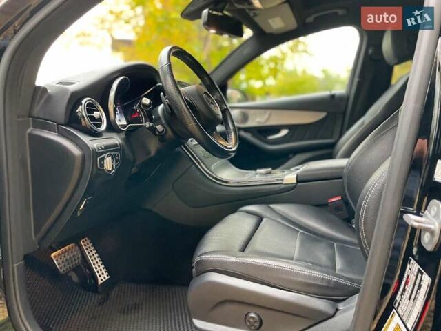 Мерседес ГЛЦ-Клас 2018 у Києві на Automoto.ua Чорний Мерседес ГЛЦ-Клас, об'ємом двигуна 2 л та пробігом 82 тис. км за 45990 $, фото 31 на Automoto.ua